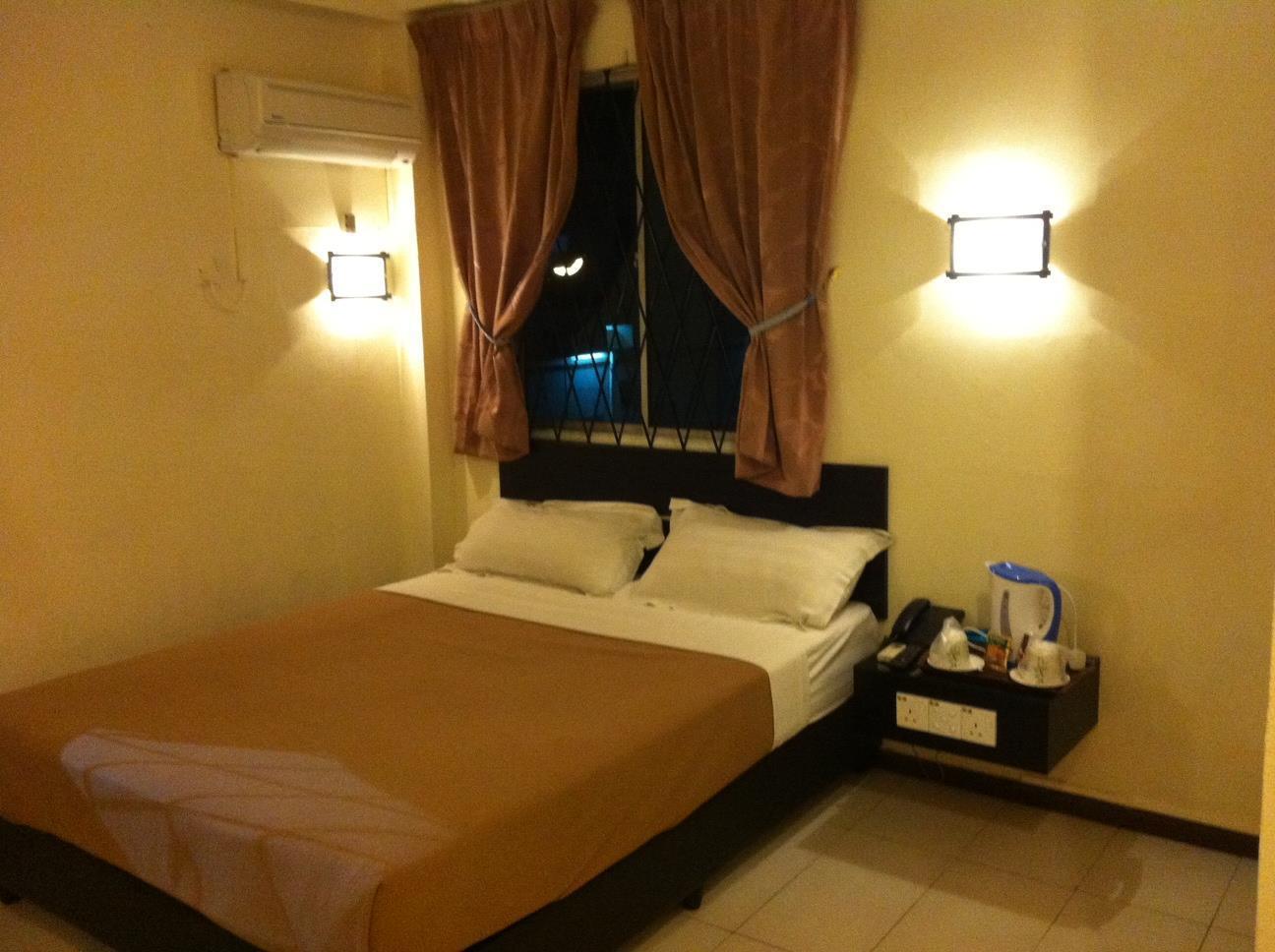 City Inn Kuching Exterior photo
